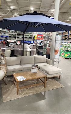 Image inside Lowes Rochester, NY location.