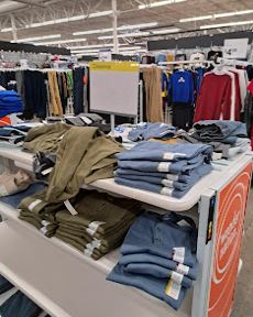 Image inside Walmart Duarte, CA location.